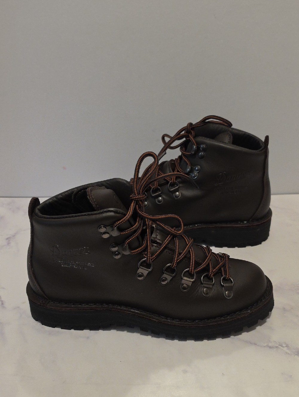 Danner Mountain LT II 5  Brown Leather Hiking Boots Gore Tex